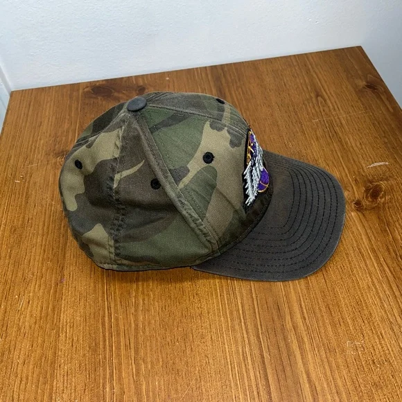 LA Lakers Camouflage OS - Picture 8 of 11